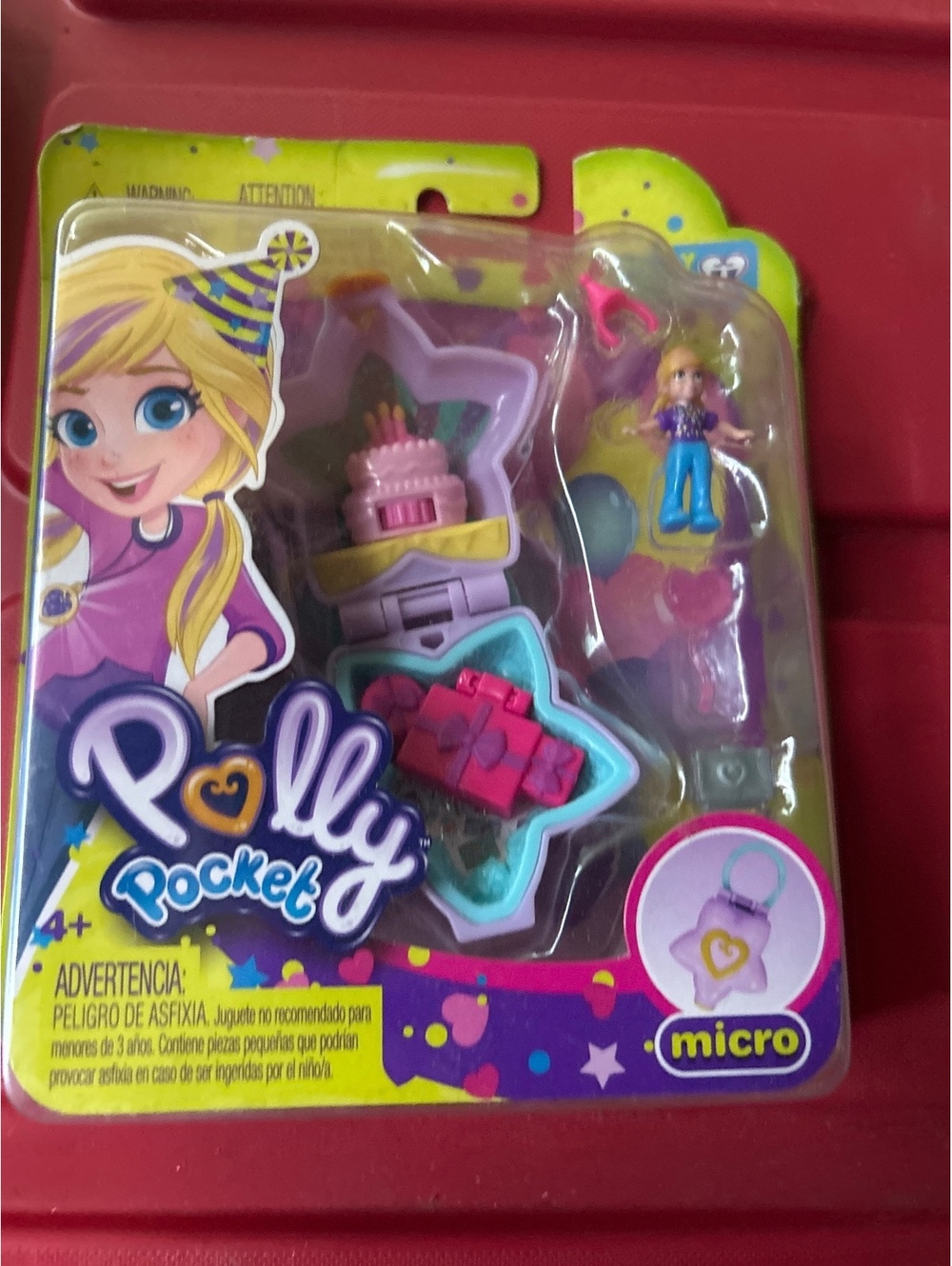 Polly Pocket Micro Playset with Mini Doll and Accessories